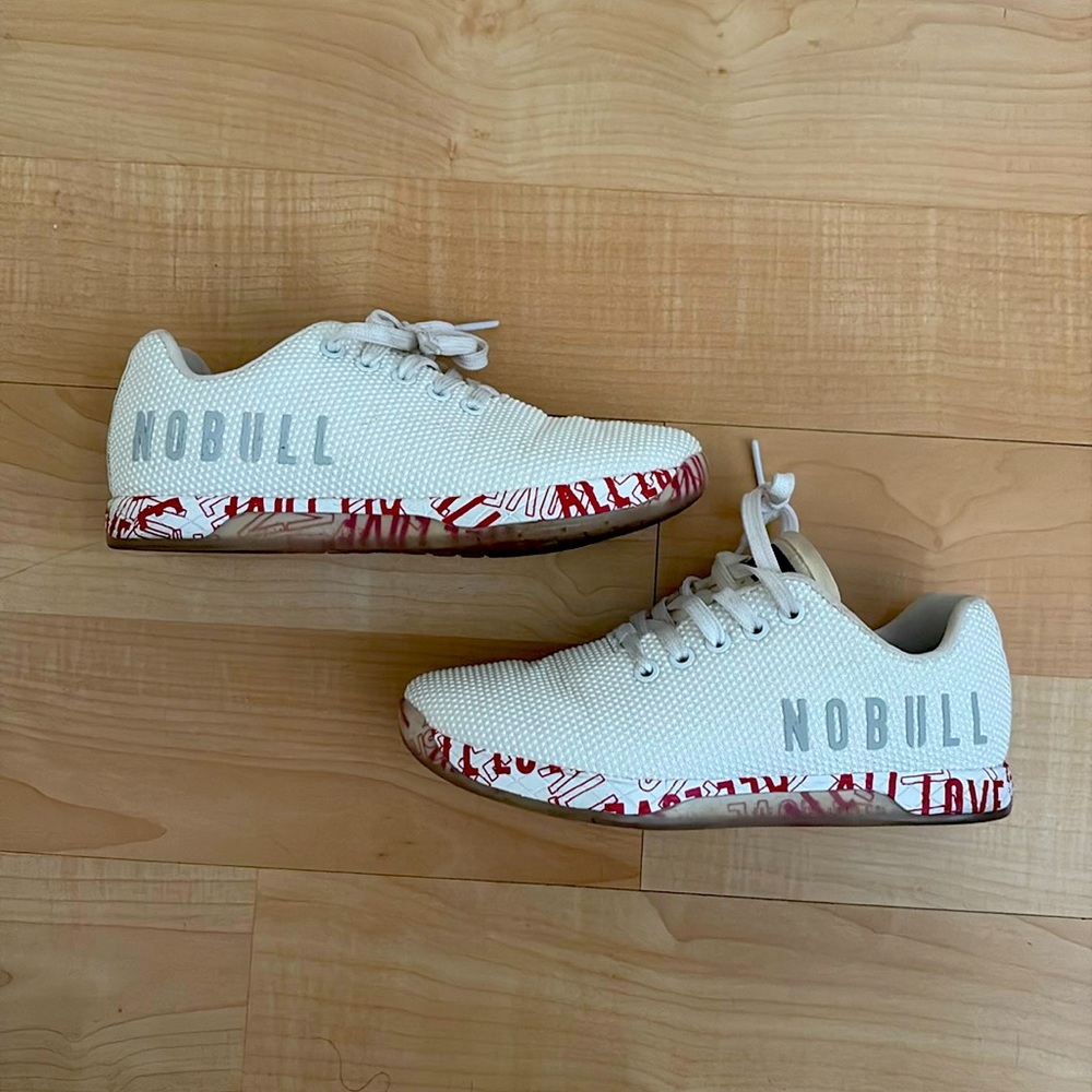 Nobull Women’s sneakers size US 6.5